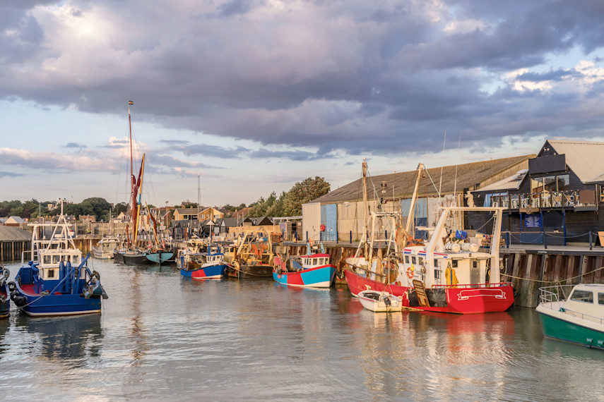 Browse the Harbour Market Stalls