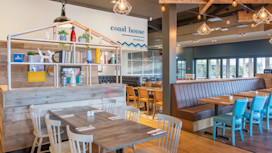 Coast House Bar and Grill at Seashore
