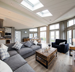 An example of a Lodge interior.