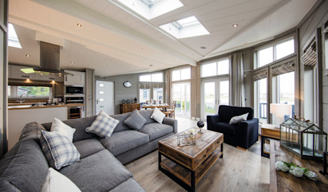 An example of a Lodge interior.