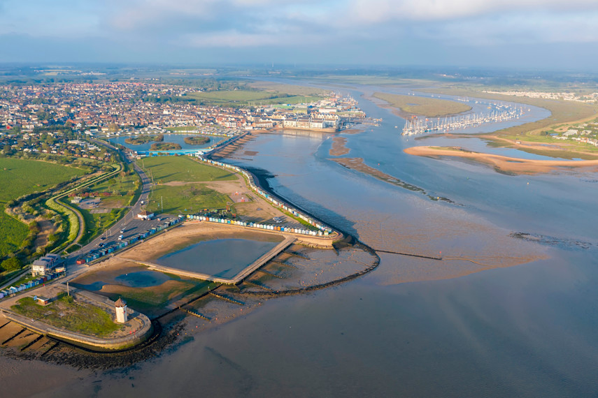 5. Brightlingsea Lido, Brightlingsea