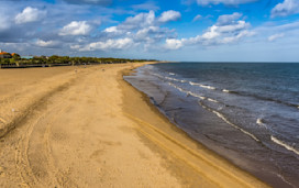 Nearby Skegness Beach