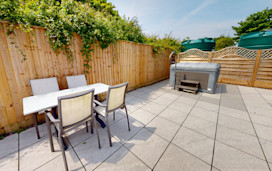 An example of an enclosed patio area at one of our hot tub lodges