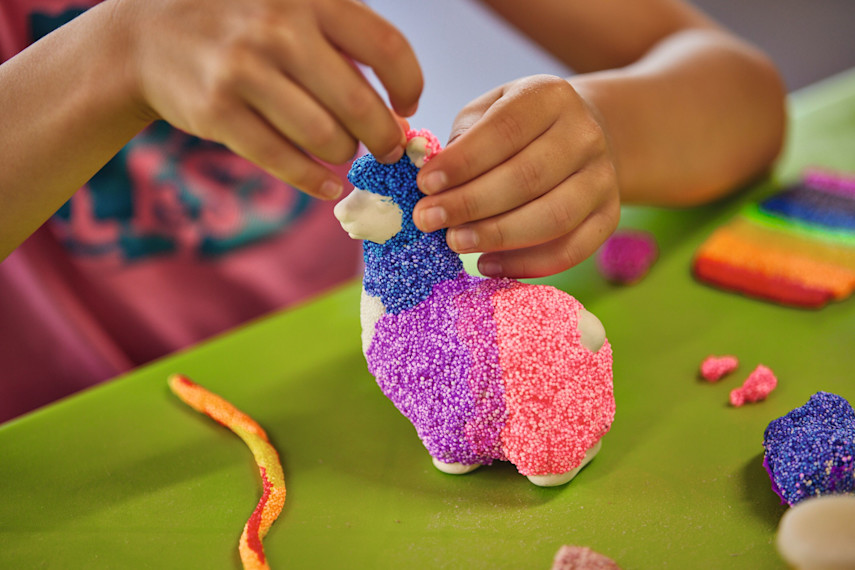 3. Pic ‘n’ Bobble Pottery