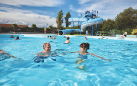 The outdoor pool at Golden Sands