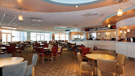 Food and drink at Quay West