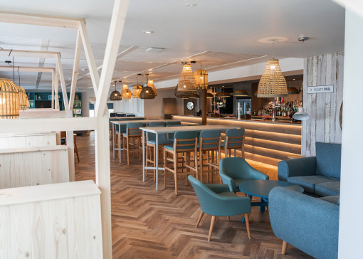 The Yacht Club: dog-friendly bar and entertainment venue now open at Kent Coast