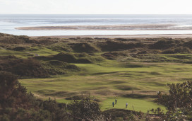 Porthmadog Golf Club below the park