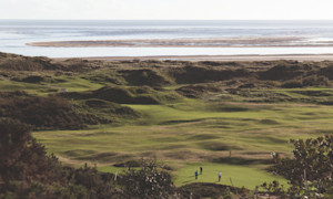 Porthmadog Golf Club below the park