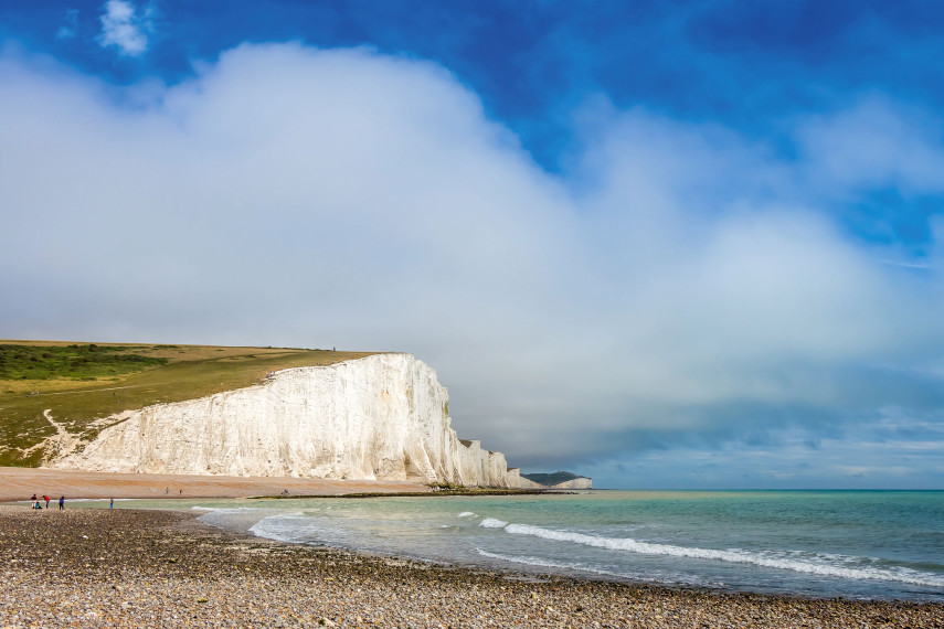 Try your hand at kayaking on Dover Beach