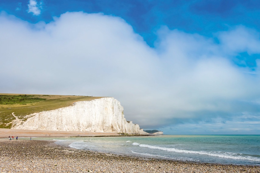 Try your hand at kayaking on Dover Beach