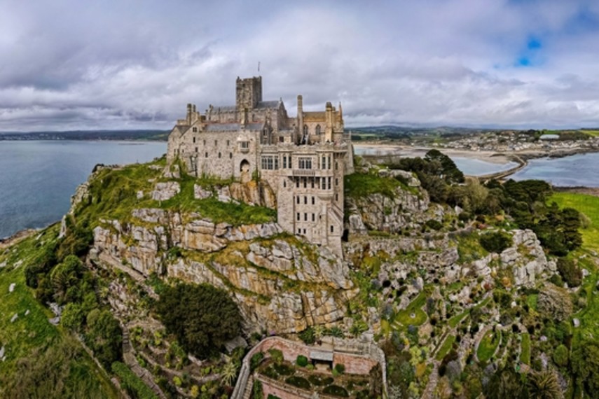 Best places to visit for kids aged 4-11 in Cornwall