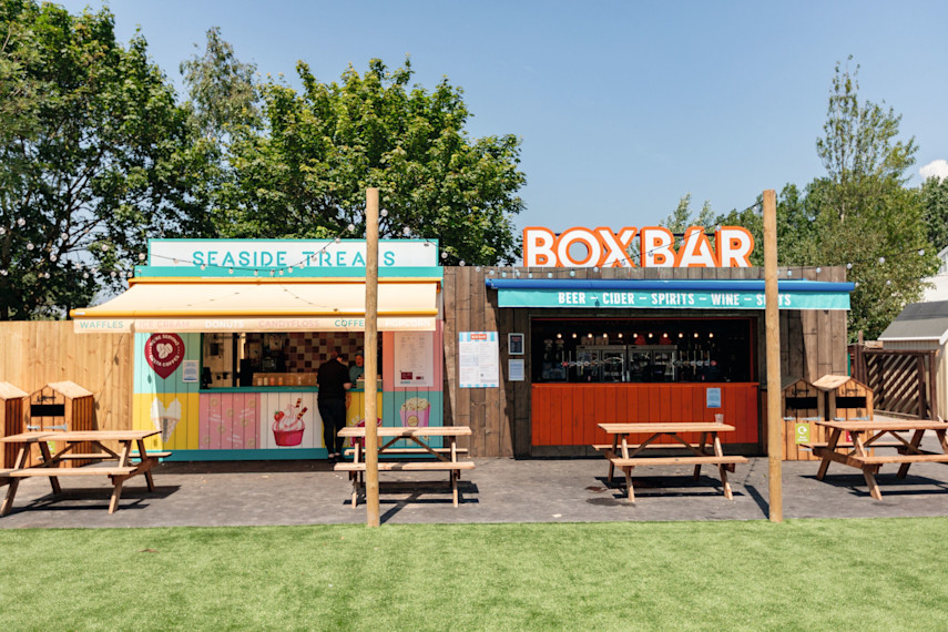 3. Box Bar