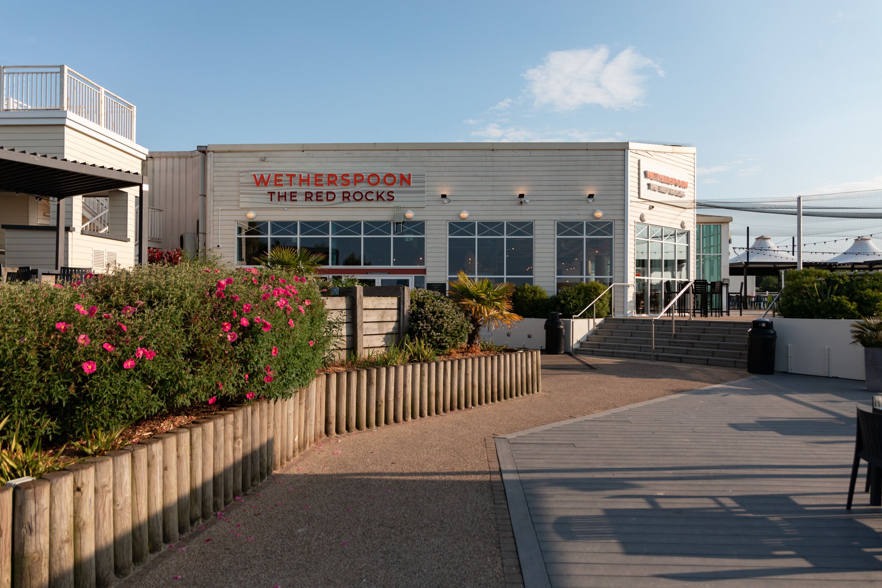 How does Haven's Devon Cliffs Holiday Park offer value for money?