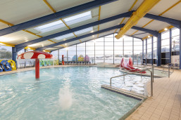 Indoor pool at Quay West