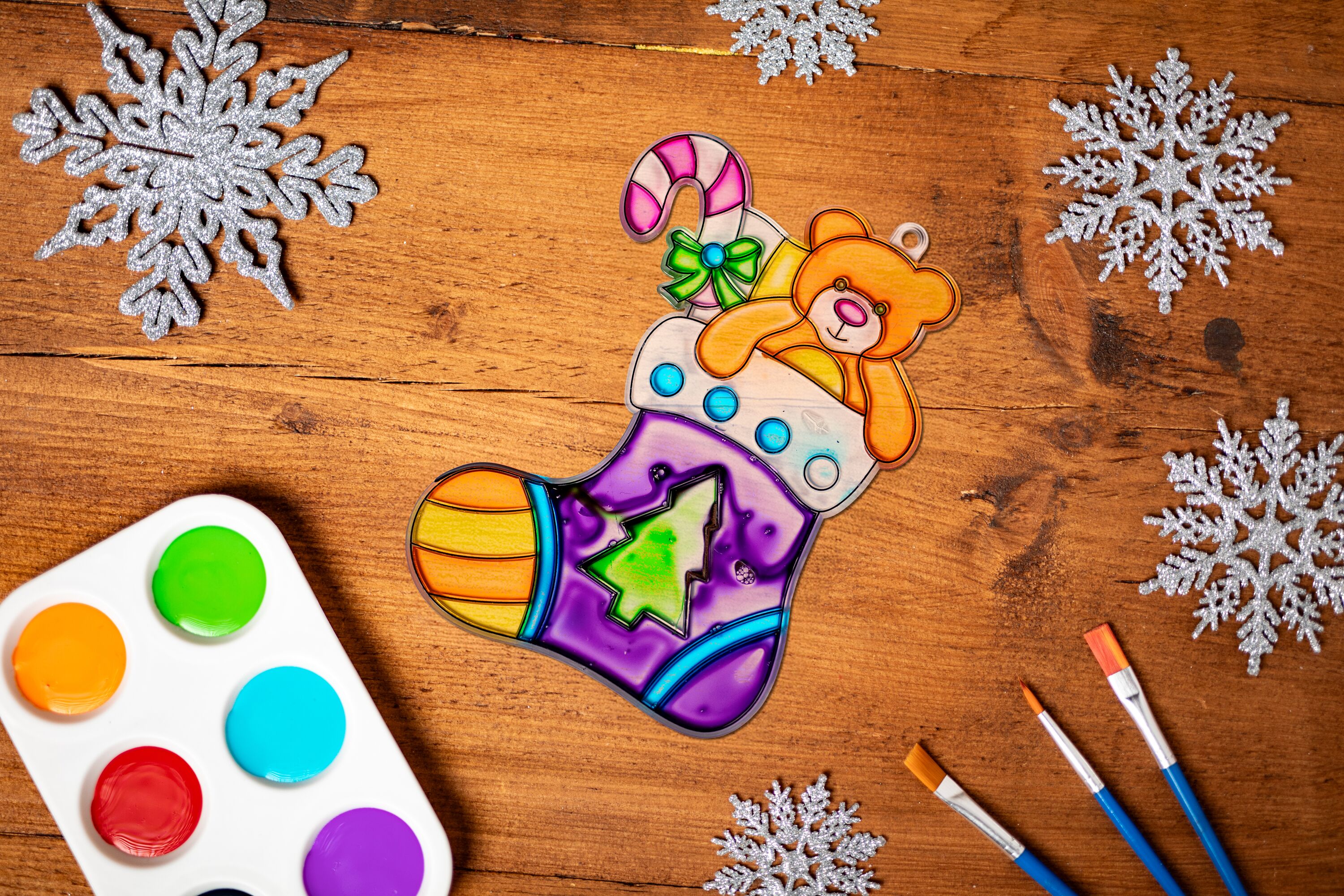 Create a colourful sun catcher in a range of designs.