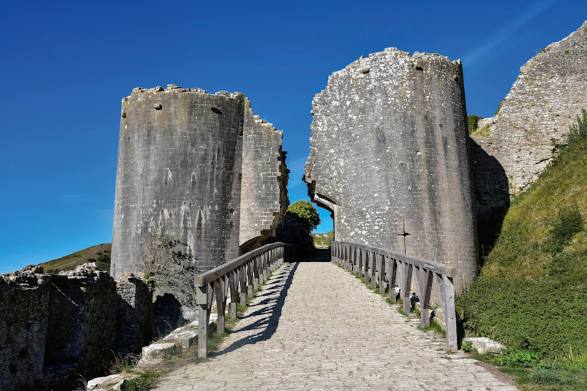 Learn about the Wareham Town Walls on a walk