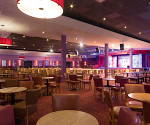 Live lounge entertainment at Presthaven