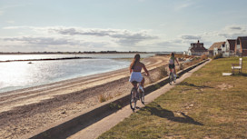 Sea wall bike ride