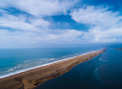 Coastal path walk to Chesil bank