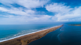 Coastal path walk to Chesil bank