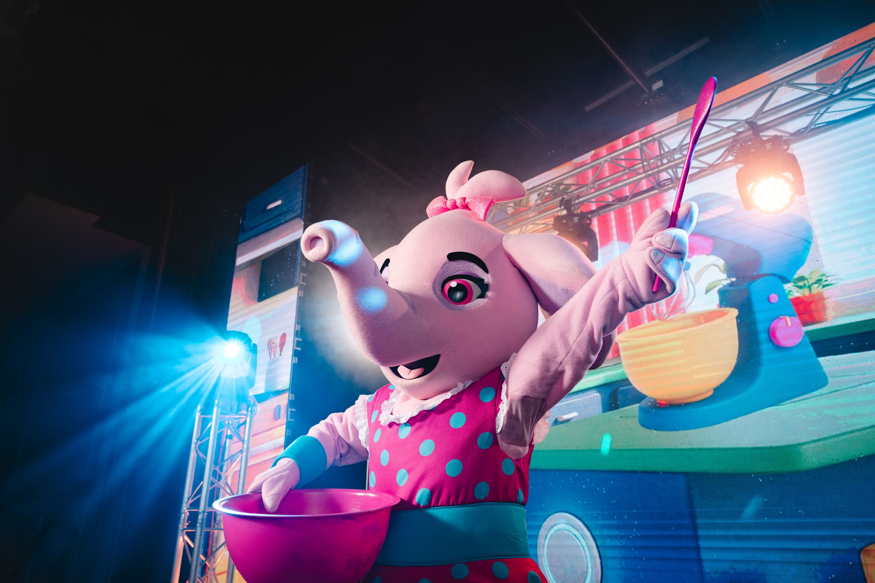 Annie decides to whip up some delicious cupcakes