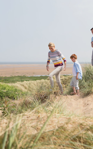 Direct access to the beach flats at Presthaven