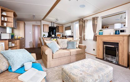 Caravan lounge