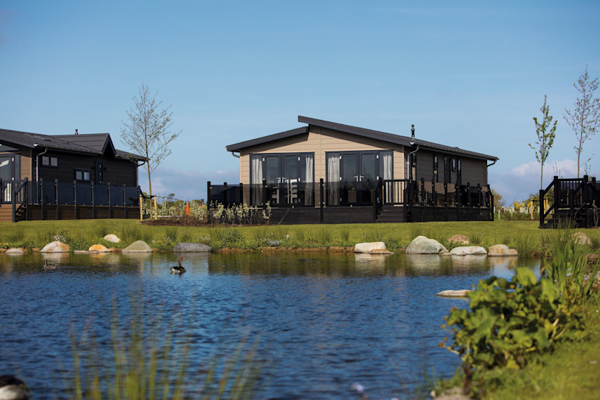 Twin-unit static caravans