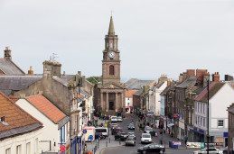 Walking distance to historic town of Berwick-upon-Tweed