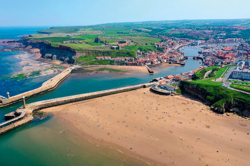 Whitby Beach (West Cliff), Whitby