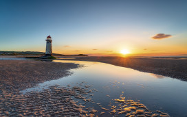 Ayr Beach