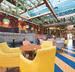 The Marina Bar and Stage at Lakeland