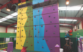 Indoor climbing wall