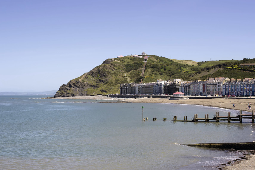 Walk along the prom