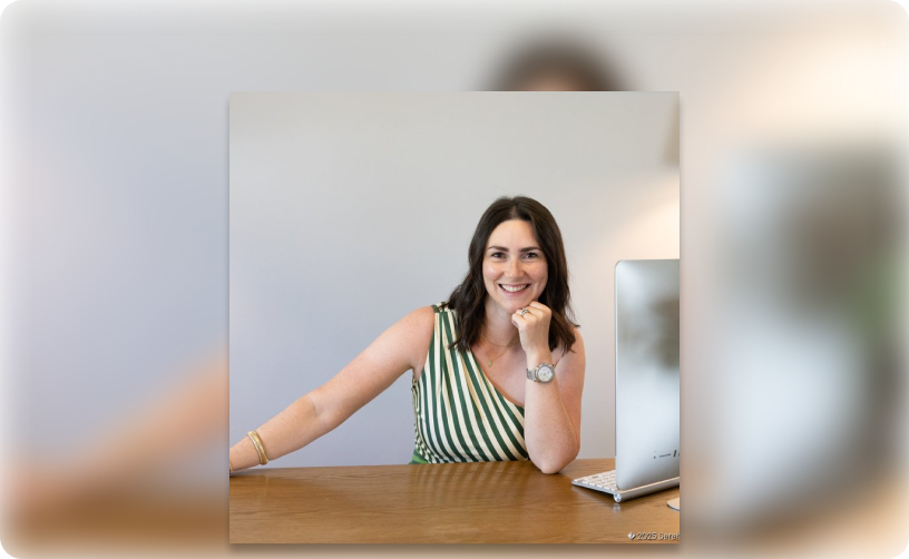1287: From Bride-to-Be to CEO: How Wedding Stress Built a Thriving Company w/ Hannah Roze