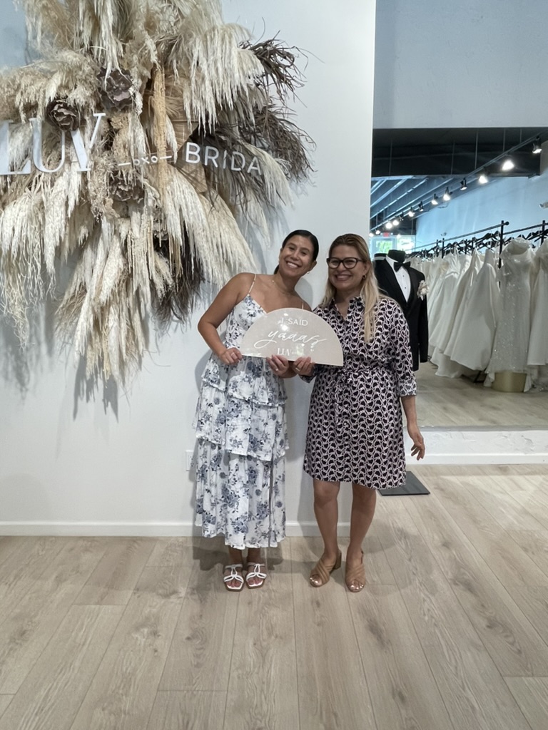 7B792258-4EA4-4F1A-9288-C950778BDCA1 1 105 c