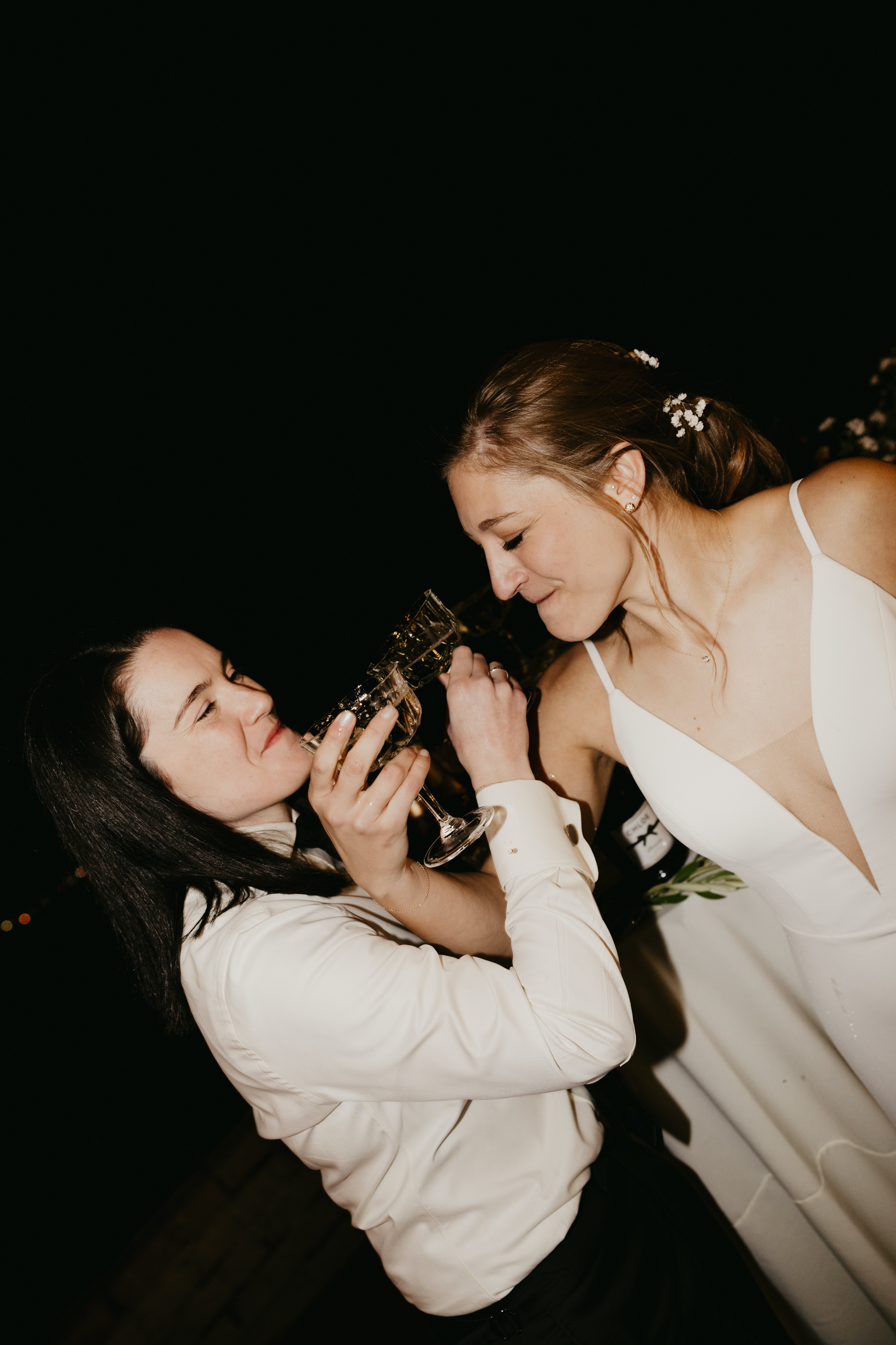 How to Make a Wedding Guest List Without the Drama