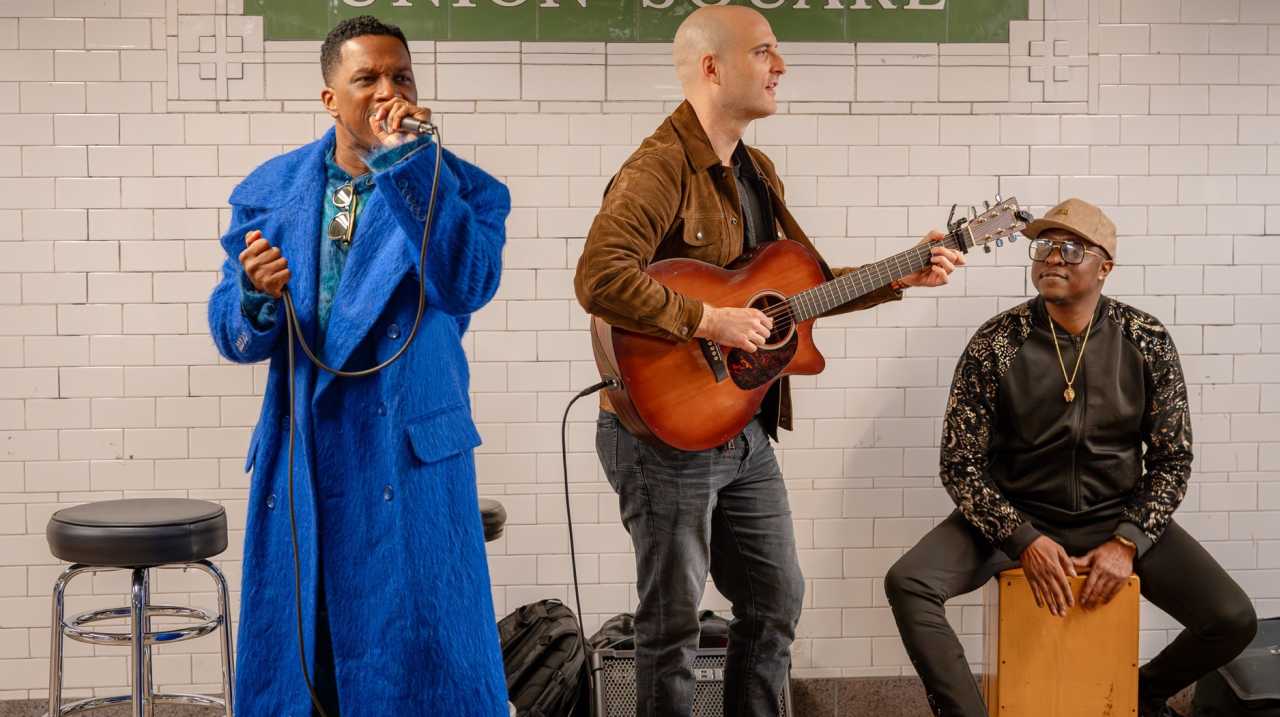Leslie Odom Jr. performing at Sessions At... Union Square Station