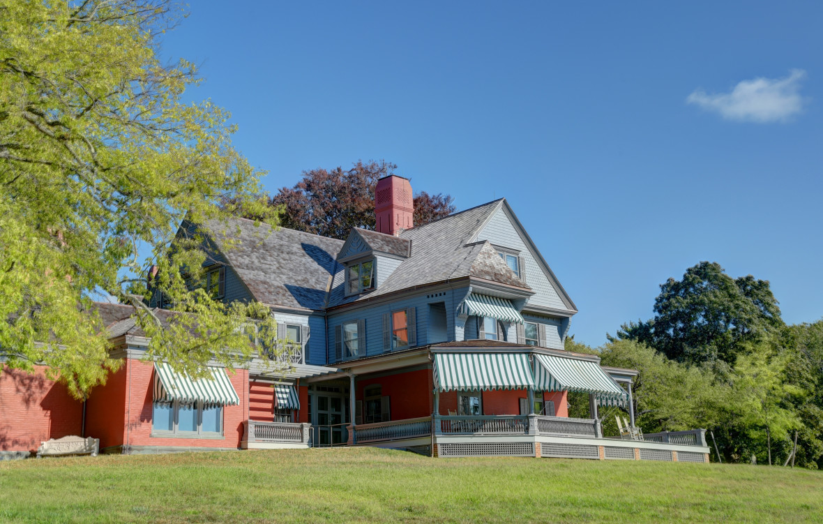 Sagamore Hill exterior (NPS - Audrey C. Tiernan)