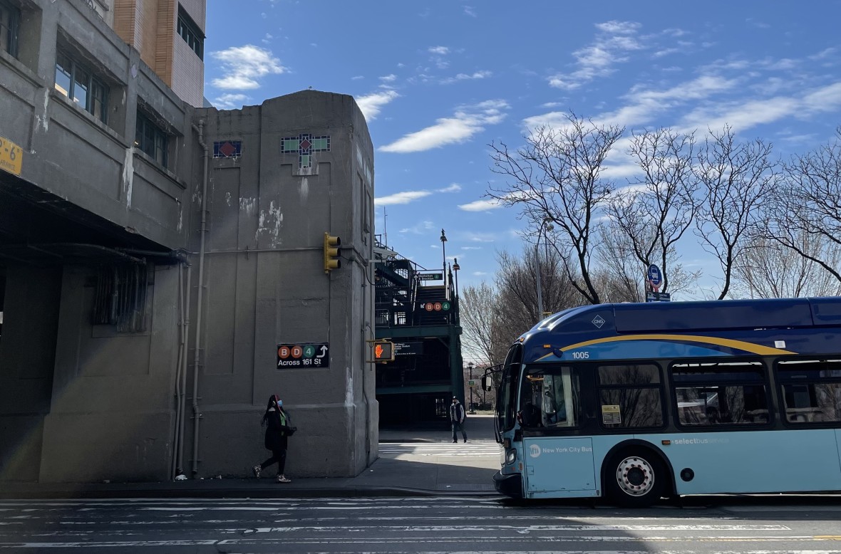 The subway and bus right outside of Yankee Stadium