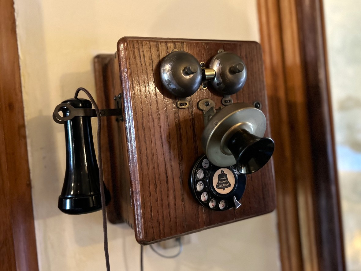 Old timey telephone