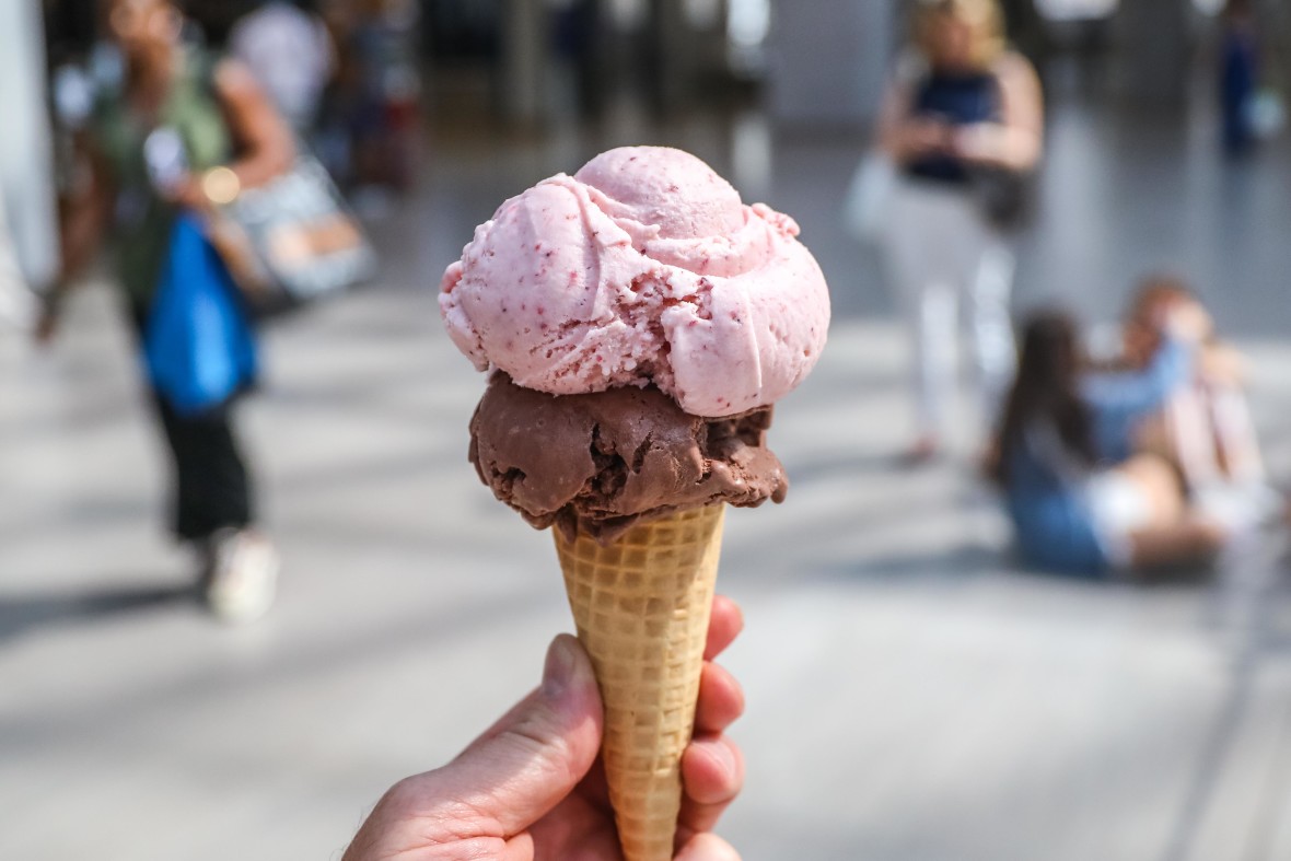 A strawberry and chocolate double scoop from Davey's Ice Cream (Scott Lynch)