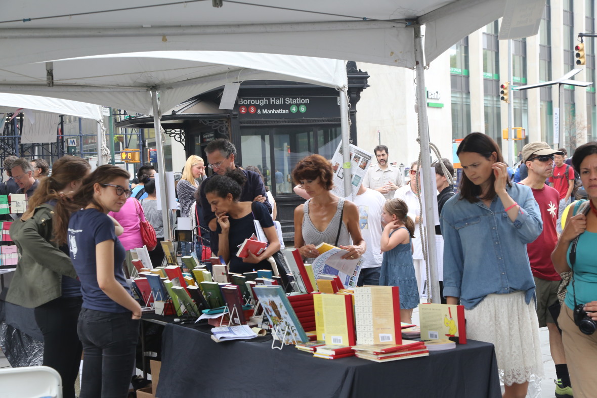 Brooklyn Book Festival marketplace with subway (via BBF)