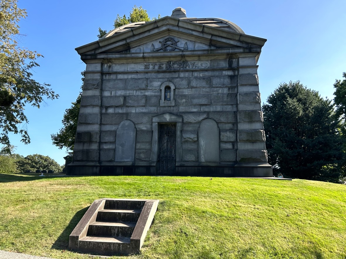 Steinway Mausoleum