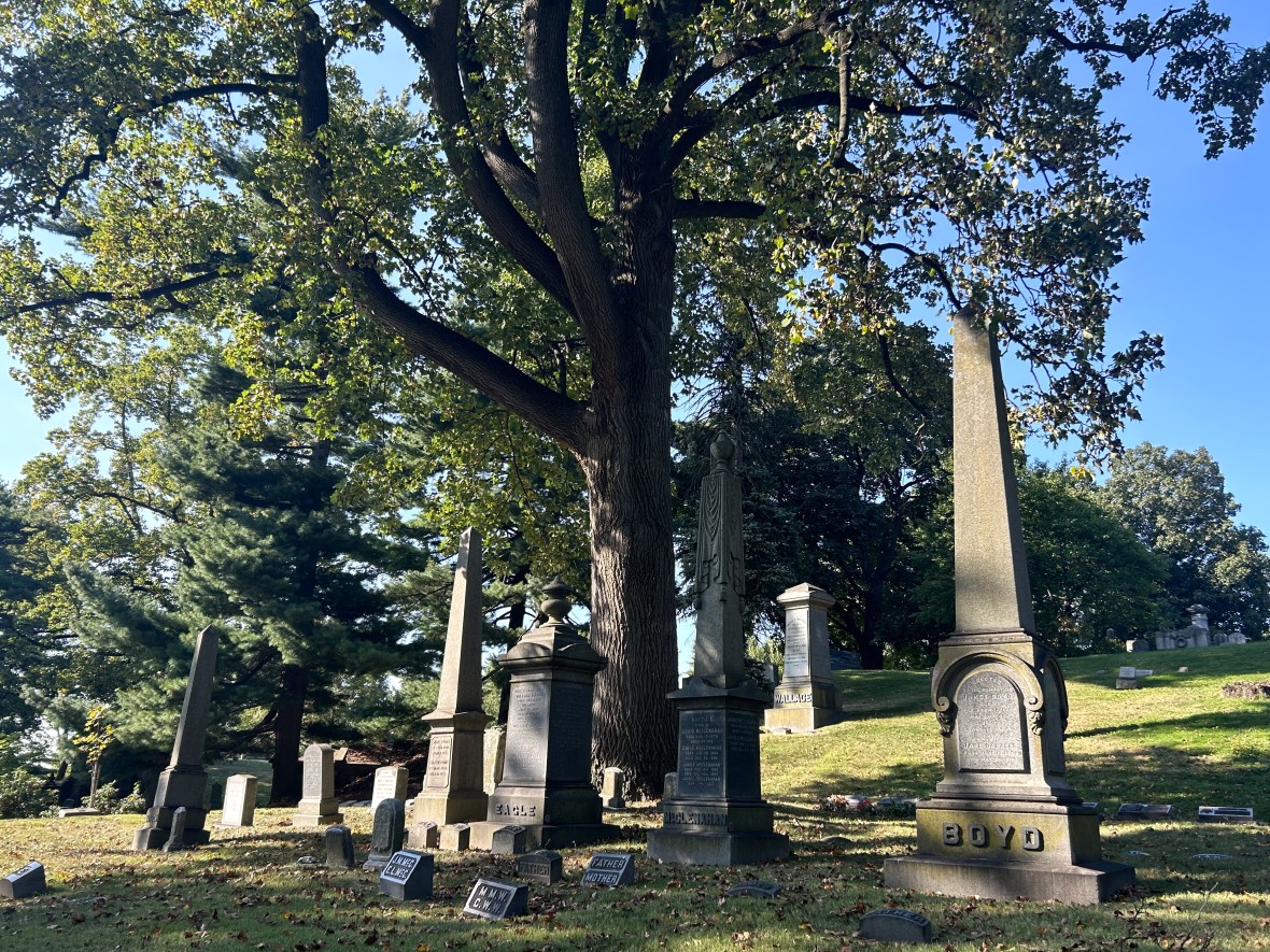 General graves shot 2 Green-Wood Cemetery