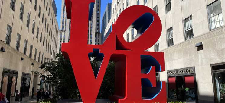 LOVE in Rockefeller Center
