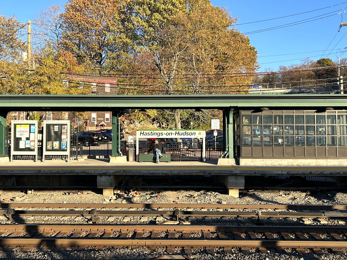 Metro North station platform 2