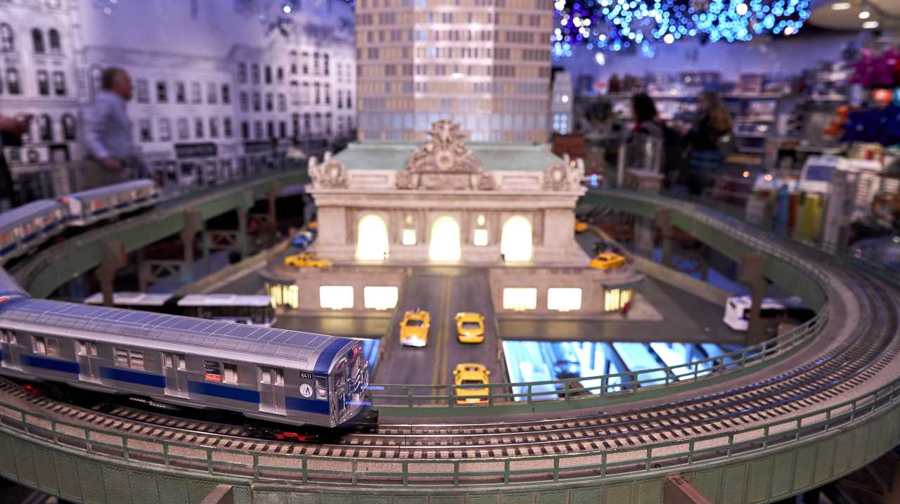 Transit Museum holiday train show