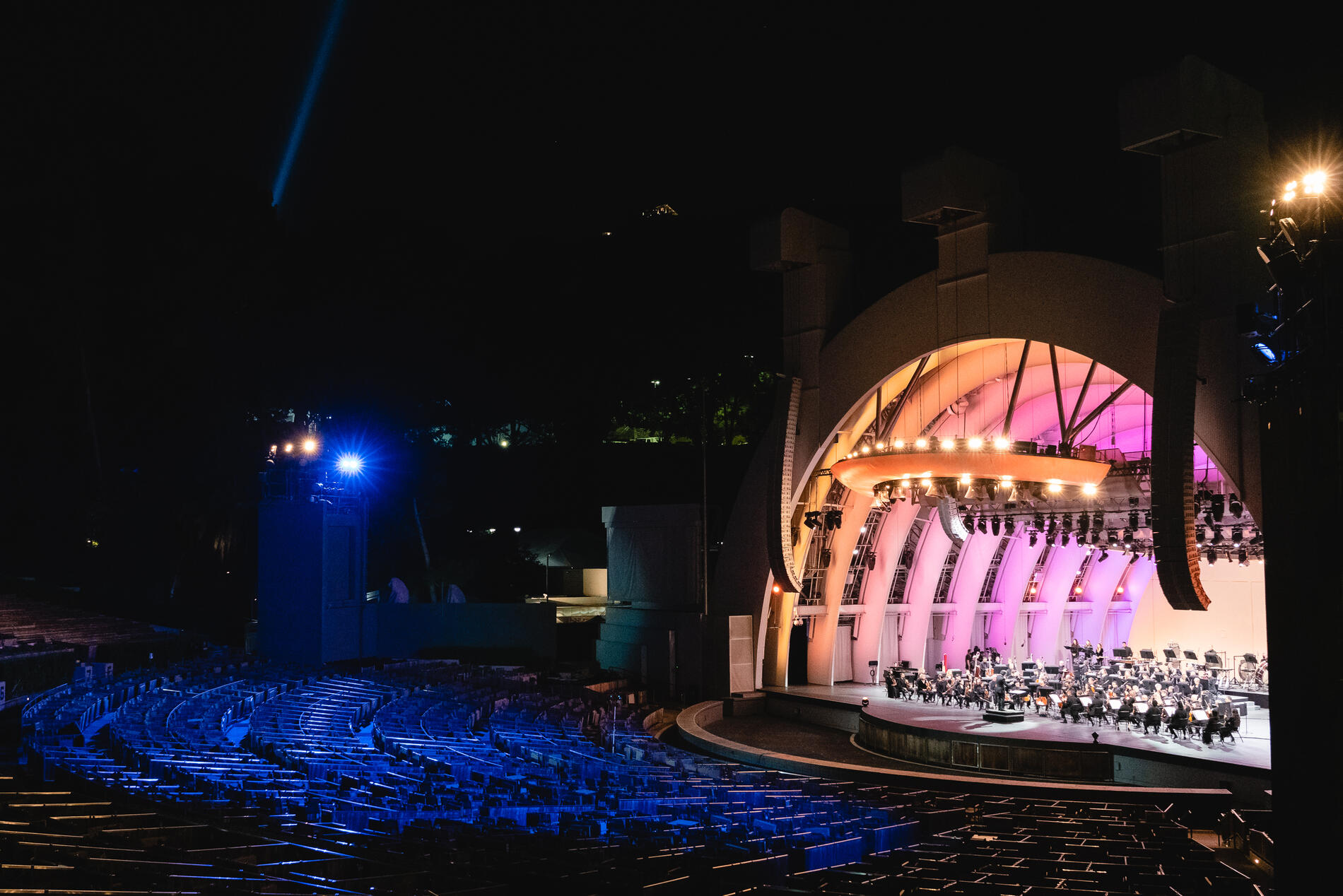 The hollywood bowl